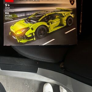 Lamborghini Technic Car Model - Green